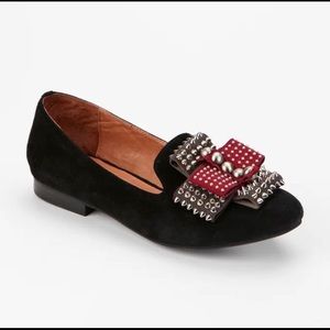 🎀2xHostPick🎀 Jeffrey Campbell Studded Bow Suede Flats